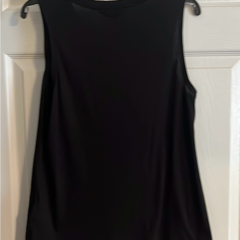 BANANA REPUBLIC Tank/Muscle Tee - Picture 3 of 9